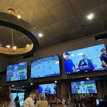 Twisted Tavern - Interior - Burgers Near Me - St Peters, Missouri