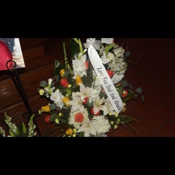 Angels 24 Hour Flowers - Floral spray - Florists Near Me - Newark, California Angels 24 Hour Flowers - Floral spray - Florists Near Me - Newark, California