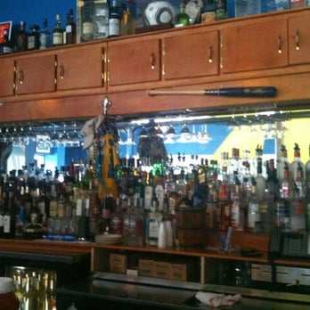 Lakeview Harbor - American Near Me - New Orleans, Louisiana