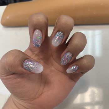Kovy Nail Spa - Glitter Ombre Nail by Cici - Nail Salons Near Me - Niceville, Florida