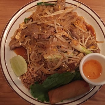 Thai Texas - Pad thai beef level 2/5 spicy - Thai Near Me - Arlington, Texas Thai Texas - Pad thai beef level 2/5 spicy - Thai Near Me - Arlington, Texas
