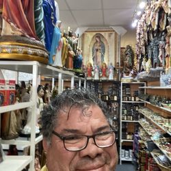 I Am Catholic Gear - At IM AT CATHOLIC GEAR they have a lot of religious for personal reasons or for gifts, I was amazed