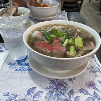 Com Tam Kieu - Pho Dac Biet - Vietnamese Near Me - San Gabriel, California