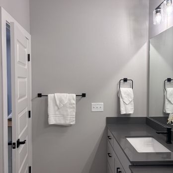 Pure Pinnacle - Master bathroom - Office Cleaning Near Me Pure Pinnacle - Master bathroom - Office Cleaning Near Me