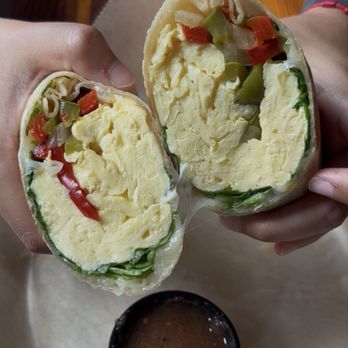 Big Bear Cafe - Breakfast burrito - Cafes Near Me - Washington, DC, District of Columbia
