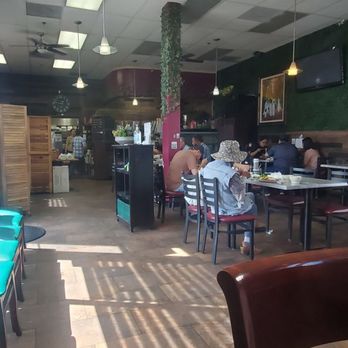 Hoai Hue Restaurant - The vibes - Vietnamese Near Me - San Diego, California Hoai Hue Restaurant - The vibes - Vietnamese Near Me - San Diego, California