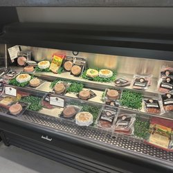 Les Moulins La Fayette - Baie-Saint-Paul - Local meats and cheeses