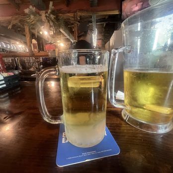 Alpine Tavern & Grill - Sports Bars Near Me - Alpine, California