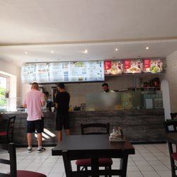 Berger Kebab Haus - Blick auf den Verkaufstresen