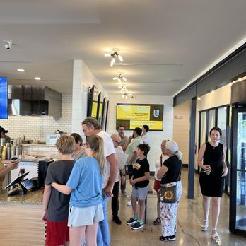 Unforked - Crowd at noon - Burgers Near Me - Overland Park, Kansas