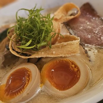 Mensho - Signature Toripaitan, creamy broth with chicken, duck, wagyu, and pork chashu with ajitama egg. Noodles were nice and chewy too. - Noodles Near Me - Houston, Texas