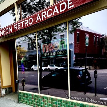 Neon Retro Arcade - Arcades Near Me - Pasadena, California