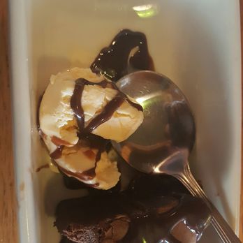 Applebee's Grill + Bar - Brownie bite - American Near Me - Roseburg, Oregon Applebee's Grill + Bar - Brownie bite - American Near Me - Roseburg, Oregon