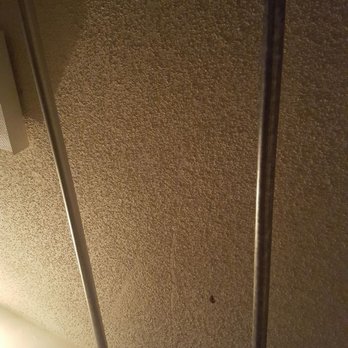 24th Massage - Poles on cieling. - Massage Near Me - Bakersfield, California