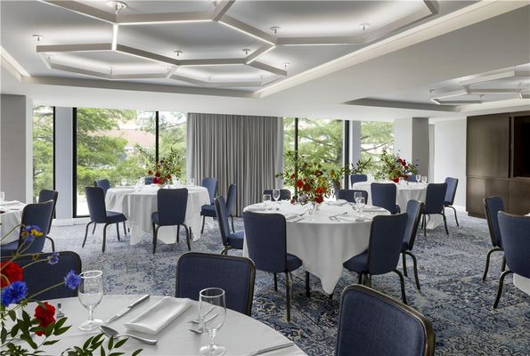 Graduate by Hilton Dallas by null