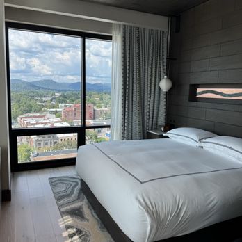 Kimpton Hotel Arras - Hotels Near Me - Asheville, North Carolina Kimpton Hotel Arras - Hotels Near Me - Asheville, North Carolina
