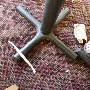 Wendy's - Trash all over the floor - Burgers Near Me - Ridgeland, South Carolina