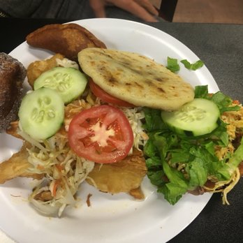 La Santaneca - Salvadoran Near Me - Carson City, Nevada