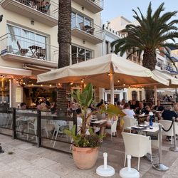 Villa Marina Sitges - Outdoor Tables