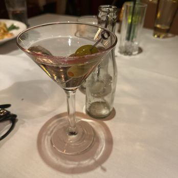 Drake's - Dirty martini - New American Near Me - Dallas, Texas