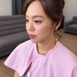 Cutting Edge Salon & Makeup