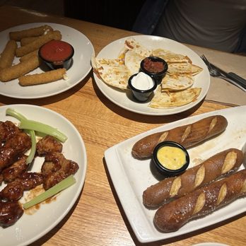Applebee's Grill + Bar - American Near Me - Riverhead, New York Applebee's Grill + Bar - American Near Me - Riverhead, New York
