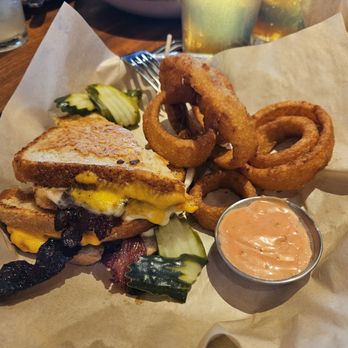 Lazy Dog Restaurant & Bar - Grilled Cheese with Candied Bacon - New American Near Me - Concord, California Lazy Dog Restaurant & Bar - Grilled Cheese with Candied Bacon - New American Near Me - Concord, California