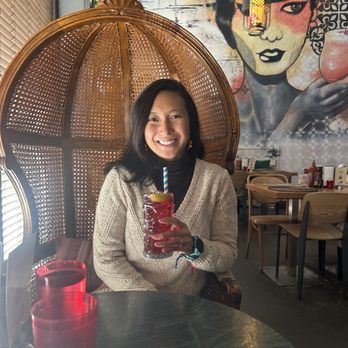 Madame Woo - Asian Fusion Near Me - Trois-Rivières, Quebec