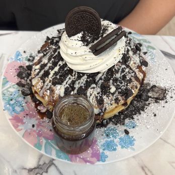 Fiore - Oreo Cookie Pancakes - New American Near Me - Miami, Florida Fiore - Oreo Cookie Pancakes - New American Near Me - Miami, Florida