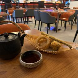 Tomo Japanese Restaurant - Hot green tea + Veggie Tempura