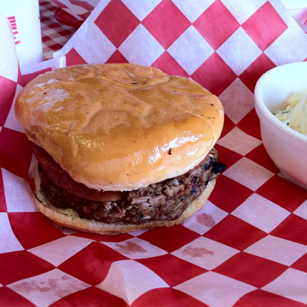 Tyler's Barbeque - Pulled Pork Sandwich is very very good. - Barbeque Near Me - Amarillo, Texas Tyler's Barbeque - Pulled Pork Sandwich is very very good. - Barbeque Near Me - Amarillo, Texas