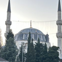 Gülfem Hatun Cami