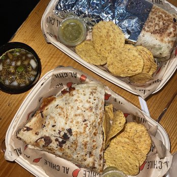 Al Chile Taco Bar - Tacos Near Me - North Miami Beach, Florida Al Chile Taco Bar - Tacos Near Me - North Miami Beach, Florida