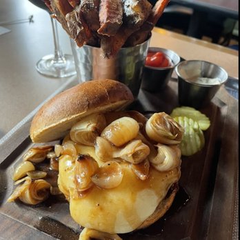 Butter - Signature Butter burger - Burgers Near Me - Canadensis, Pennsylvania Butter - Signature Butter burger - Burgers Near Me - Canadensis, Pennsylvania