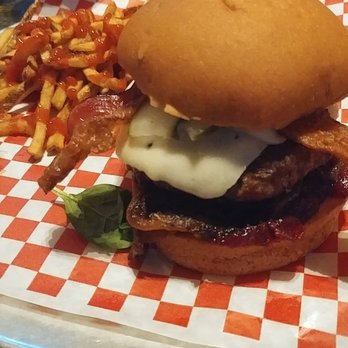 Stacked STL - Burgers Near Me - Saint Louis, Missouri Stacked STL - Burgers Near Me - Saint Louis, Missouri