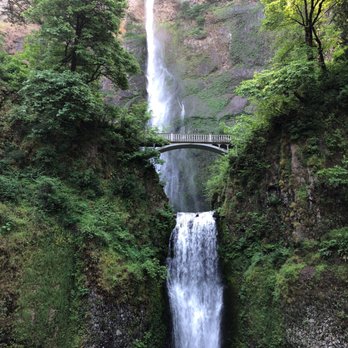 Multnomah Falls - The experience - Hiking Near Me - Bridal Veil, Oregon Multnomah Falls - The experience - Hiking Near Me - Bridal Veil, Oregon