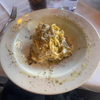 Acqua Di Mare - Cacio E Pepe with freshly grated truffle and truffle oil - Mediterranean Near Me - Chandler, Arizona