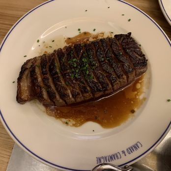 Canard et Champagne - Whole duck breast - French Near Me - Paris, 75 Canard et Champagne - Whole duck breast - French Near Me - Paris, 75