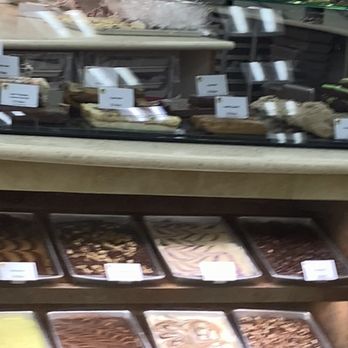 Buc-ee’s - Fudge galore - Convenience Stores Near Me - Luling, Texas