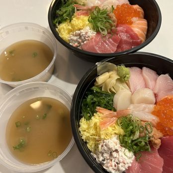 Minato - Chirashi Bowl with Miso Soup - Japanese Near Me - Seattle, Washington Minato - Chirashi Bowl with Miso Soup - Japanese Near Me - Seattle, Washington