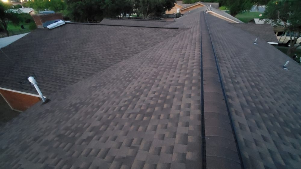 Slide of Guerra Roofing & Construction