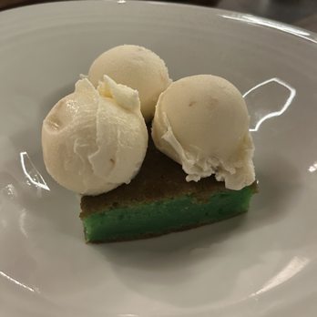 Bodega - Pandan mochi and lychee ice cream - Vietnamese Near Me - San Francisco, California Bodega - Pandan mochi and lychee ice cream - Vietnamese Near Me - San Francisco, California