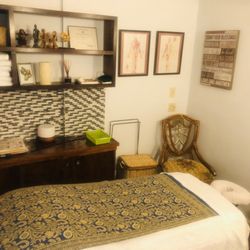 Massage Therapy & Wellness of Hawaii - Massage room