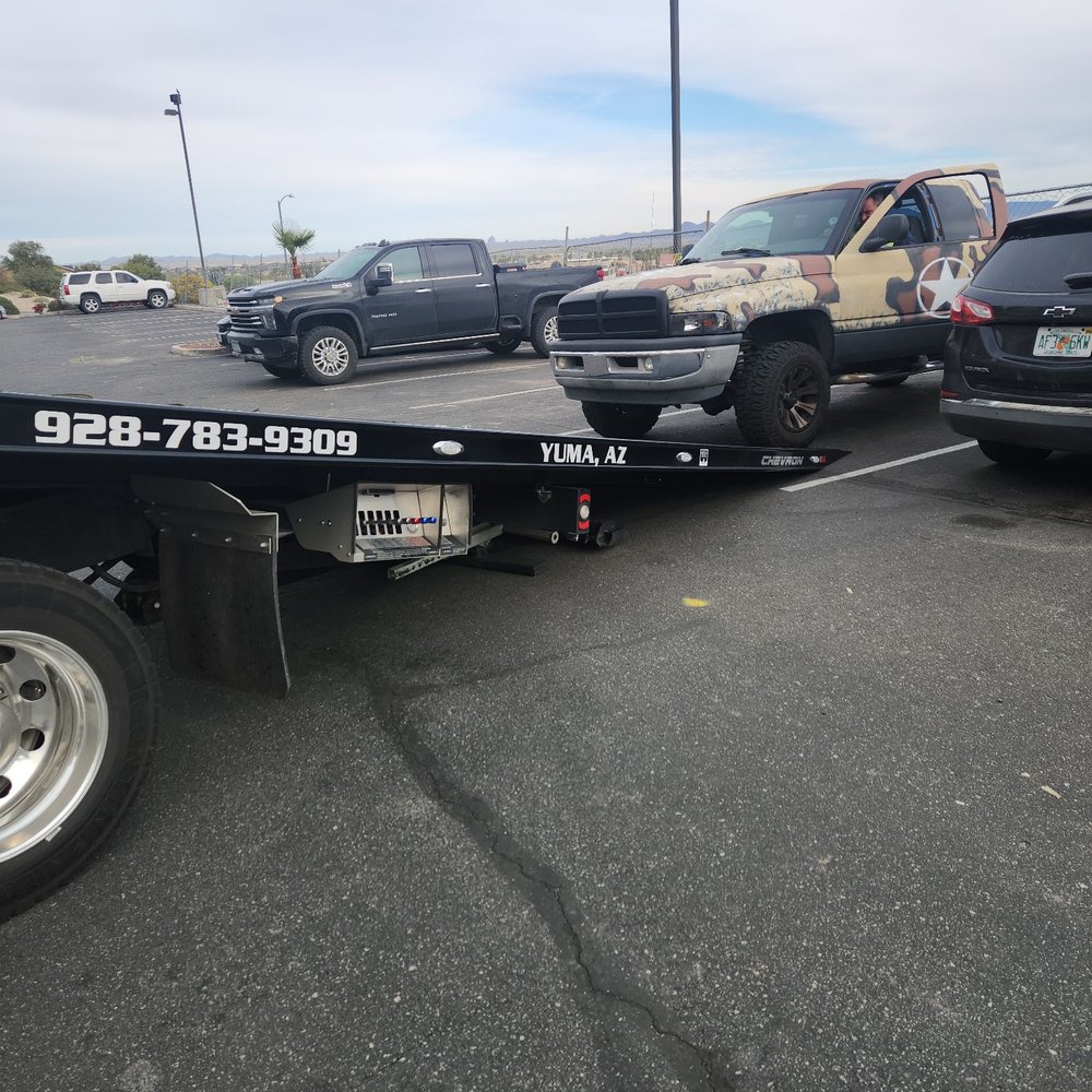 Accurate Towing assisting me to a Saturday mechanic from the parking lot of Holiday Inn. Accurate Towing assisting me to a Saturday mechanic from the parking lot of Holiday Inn.