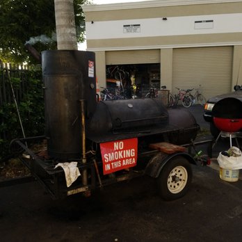 Hate Mondays Tavern - Barbeque Near Me - Miami, Florida Hate Mondays Tavern - Barbeque Near Me - Miami, Florida