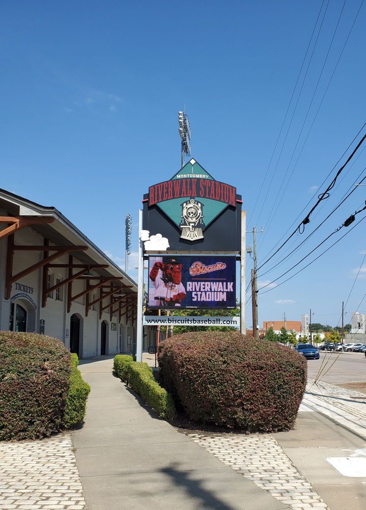 Social spots from Biscuit Basket