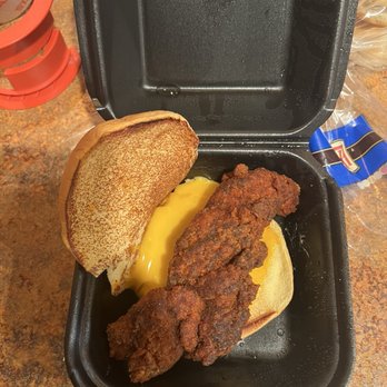 Dave's Hot Chicken - Dave's #2 2 Sliders w/ Cheese Fries, 2nd slider was Reaper with cheese - Chicken Shop Near Me - Springfield, Illinois