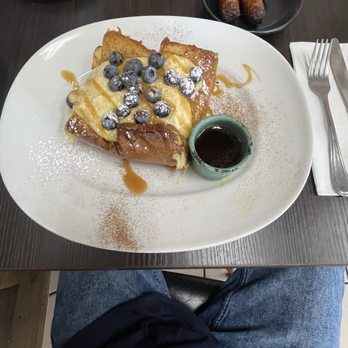 Cups Cafe - Brioche French Toast Brulée - Breakfast & Brunch Near Me - Palm Desert, California Cups Cafe - Brioche French Toast Brulée - Breakfast & Brunch Near Me - Palm Desert, California