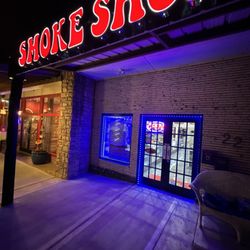 World peace smoke shop - Front of the shop