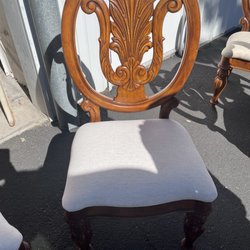 Antonio's Custom Upholstery